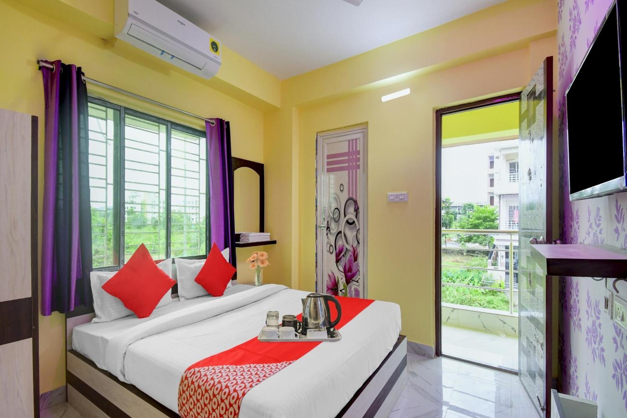 Super Hotel O 4 Friends Колката Екстериор снимка