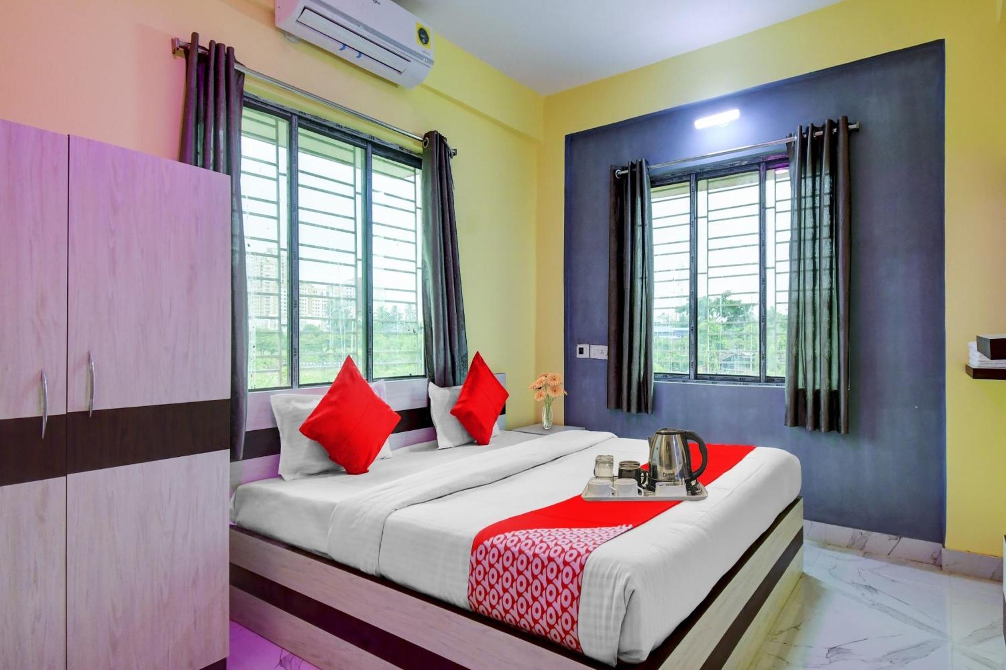 Super Hotel O 4 Friends Колката Екстериор снимка