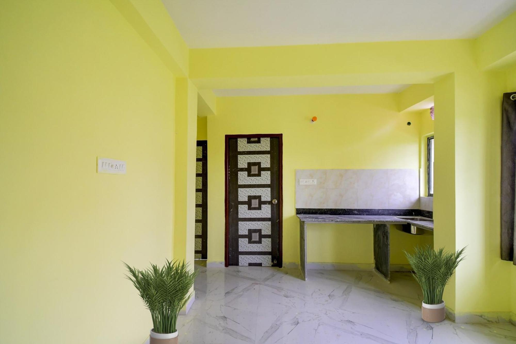 Super Hotel O 4 Friends Колката Екстериор снимка